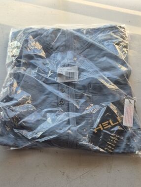Helix Men's Shirt in Gray